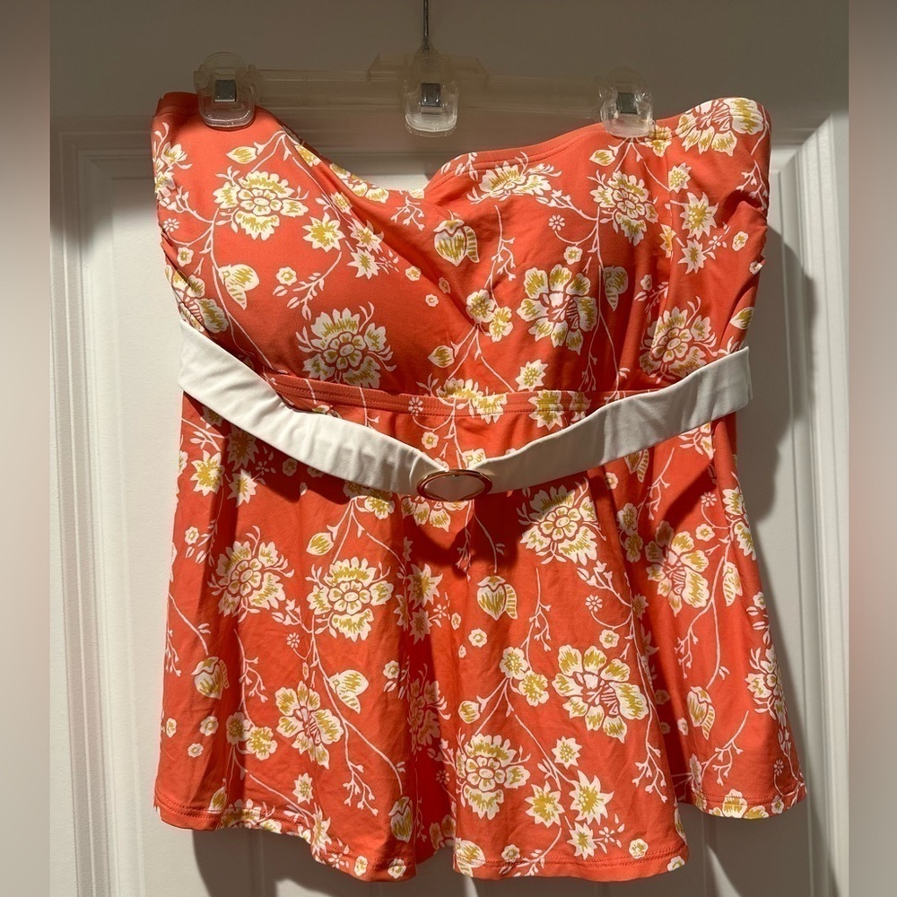 Loft Bathing Suit Top Size 18 Halter Belt Vacation Beach Pool‎ Summer Swimming